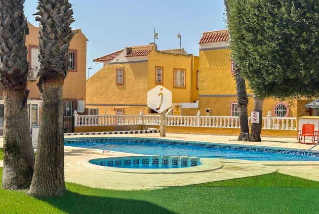 Tweedehands - Chalet -
Orihuela Costa - Costa Blanca
