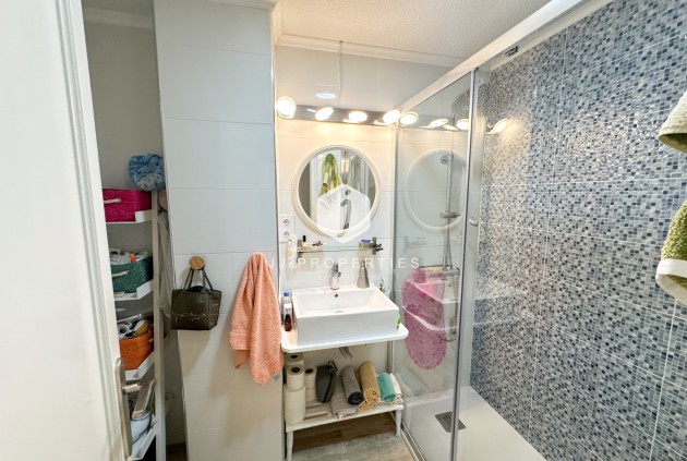 Tweedehands - Appartement / flat -
Torrevieja - Costa Blanca