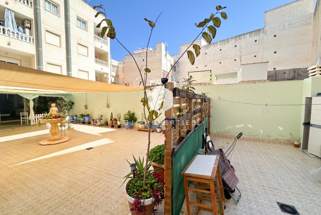 Tweedehands - Appartement / flat -
Torrevieja - Costa Blanca