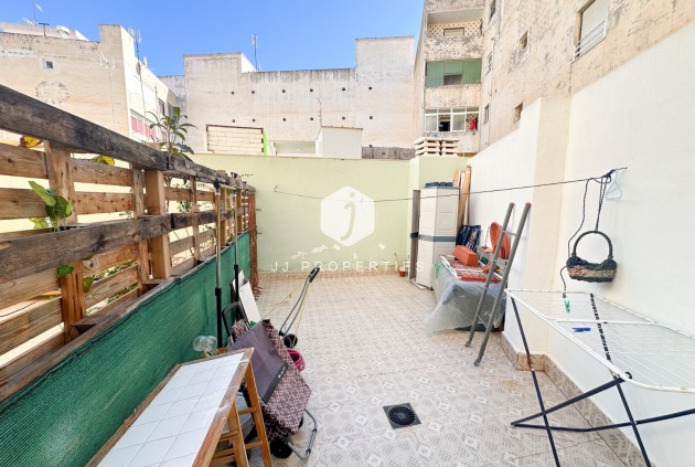 Tweedehands - Appartement / flat -
Torrevieja - Costa Blanca