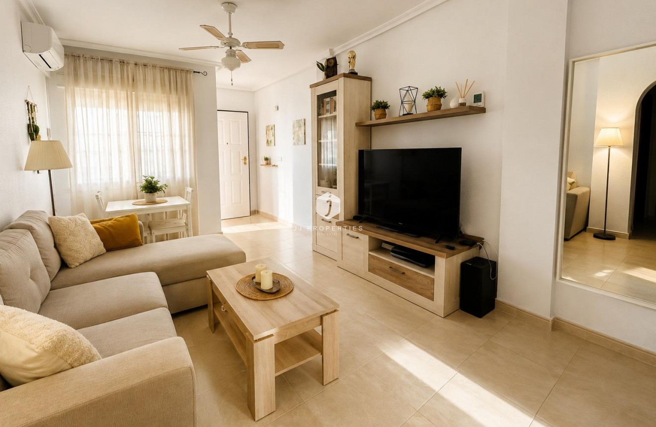 Aus zweiter Hand - Bungalow -
Orihuela Costa - Costa Blanca