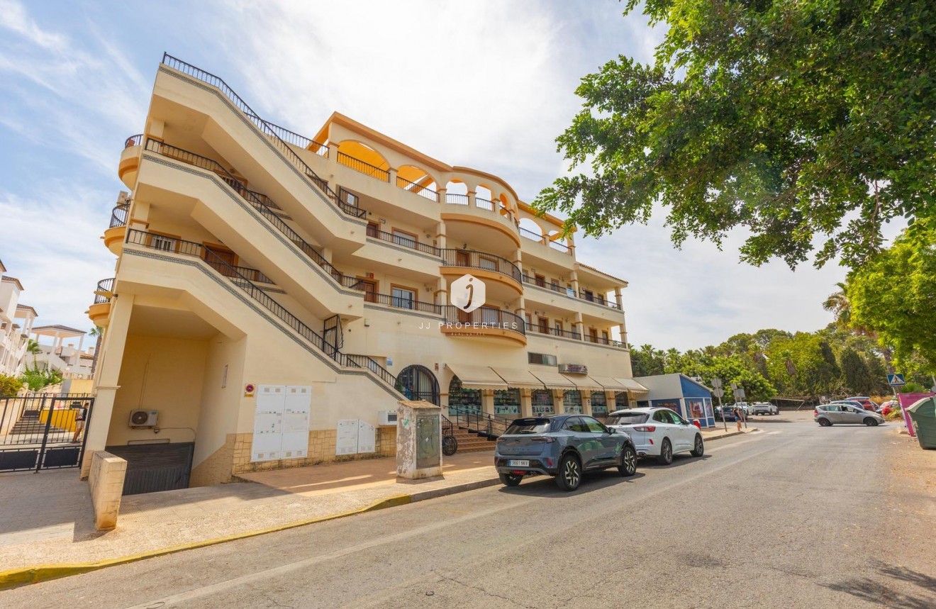 Segunda mano - Apartamento / piso -
Orihuela Costa - Villamartín