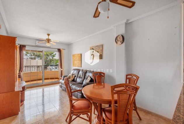 Segunda mano - Apartamento / piso -
Orihuela Costa - Villamartín