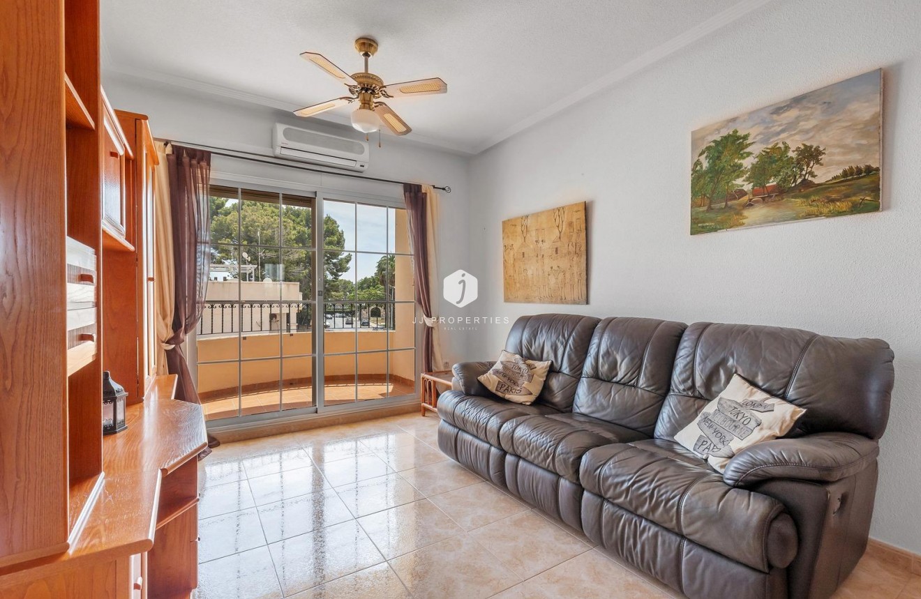 Segunda mano - Apartamento / piso -
Orihuela Costa - Villamartín
