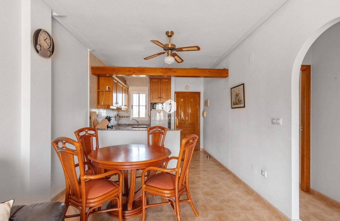 Segunda mano - Apartamento / piso -
Orihuela Costa - Villamartín