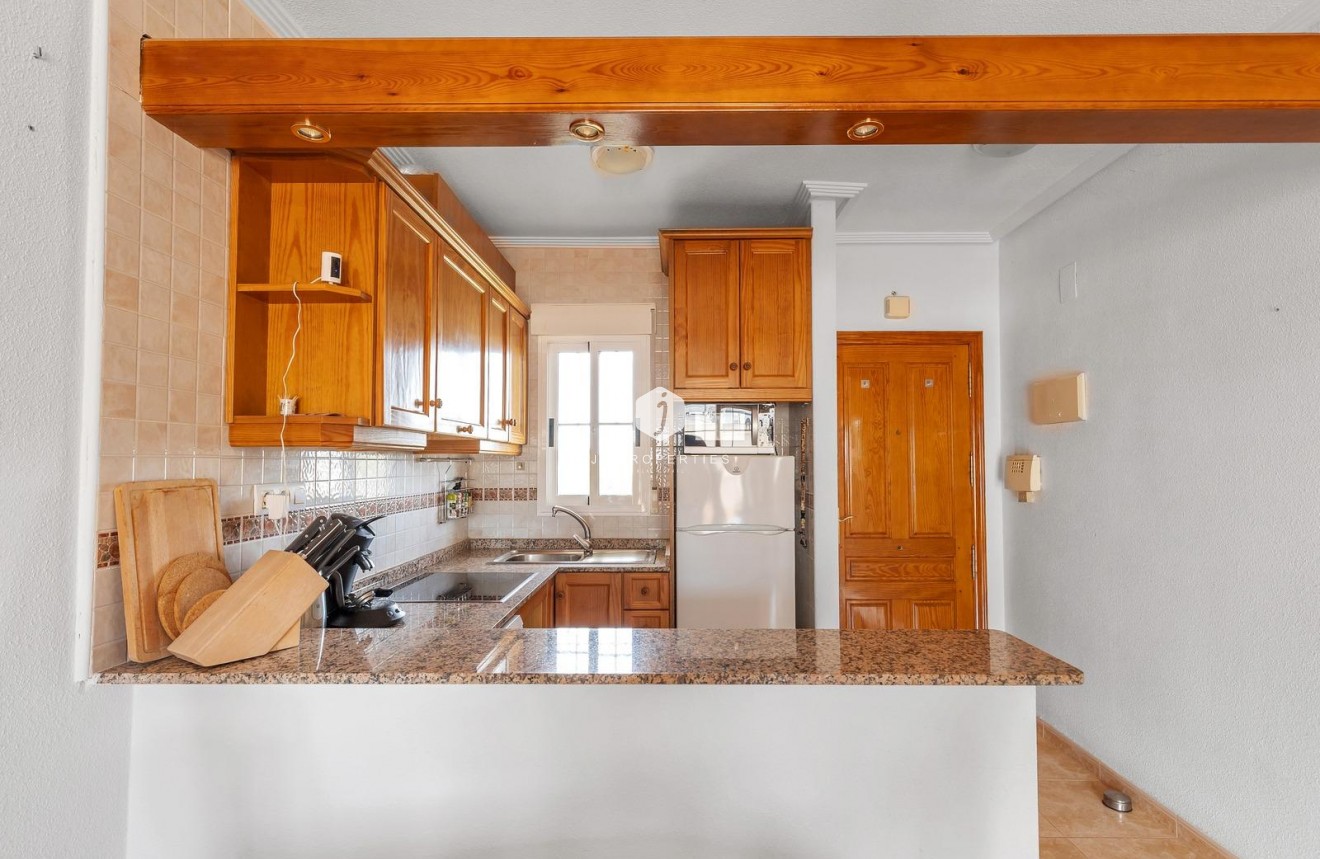 Segunda mano - Apartamento / piso -
Orihuela Costa - Villamartín