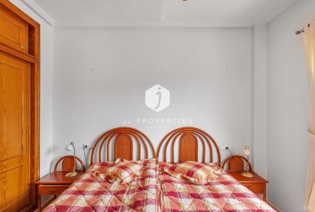 Segunda mano - Apartamento / piso -
Orihuela Costa - Villamartín