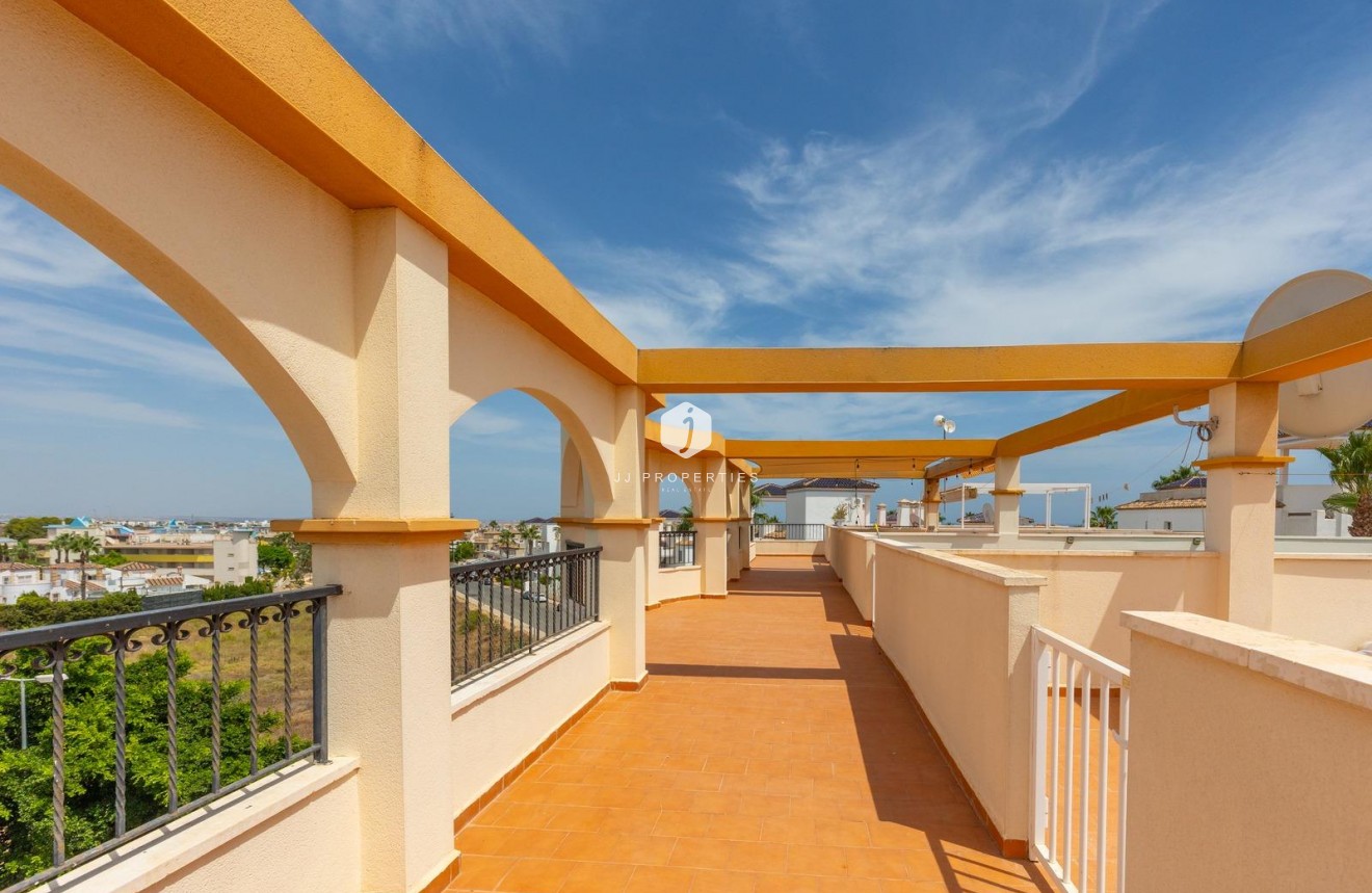 Segunda mano - Apartamento / piso -
Orihuela Costa - Villamartín
