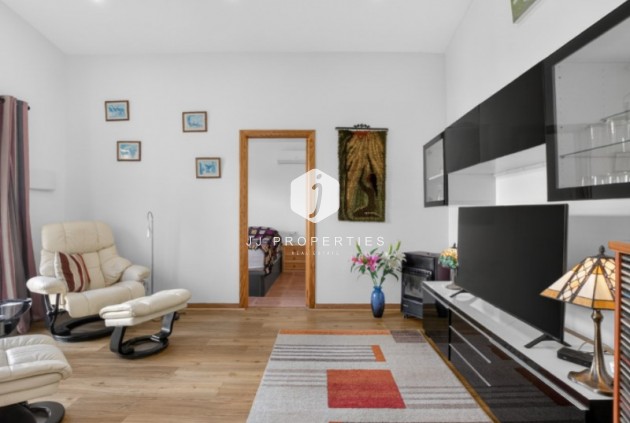 D'occasion - Villa -
Torrevieja - Costa Blanca