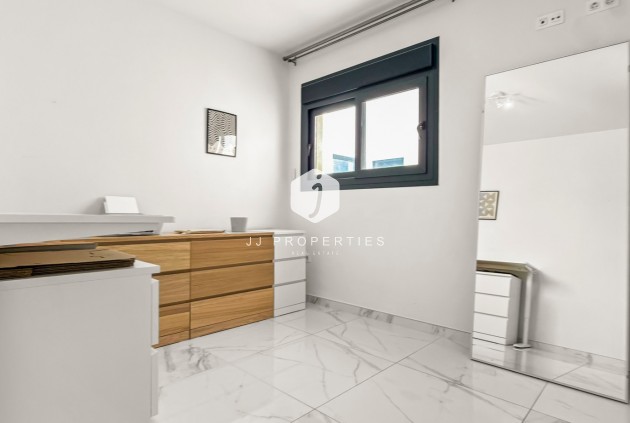 Resale - Apartment / flat -
Orihuela Costa - Costa Blanca