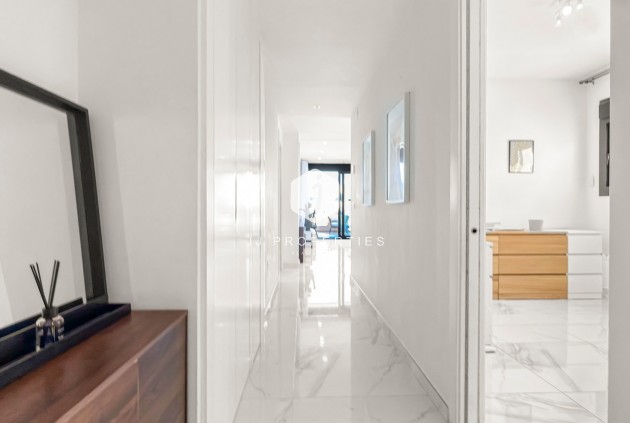 Resale - Apartment / flat -
Orihuela Costa - Costa Blanca