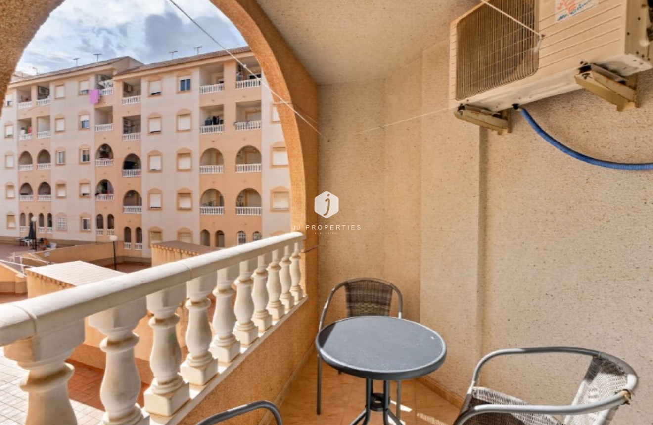 Aus zweiter Hand - Wohnung -
Torrevieja - Costa Blanca