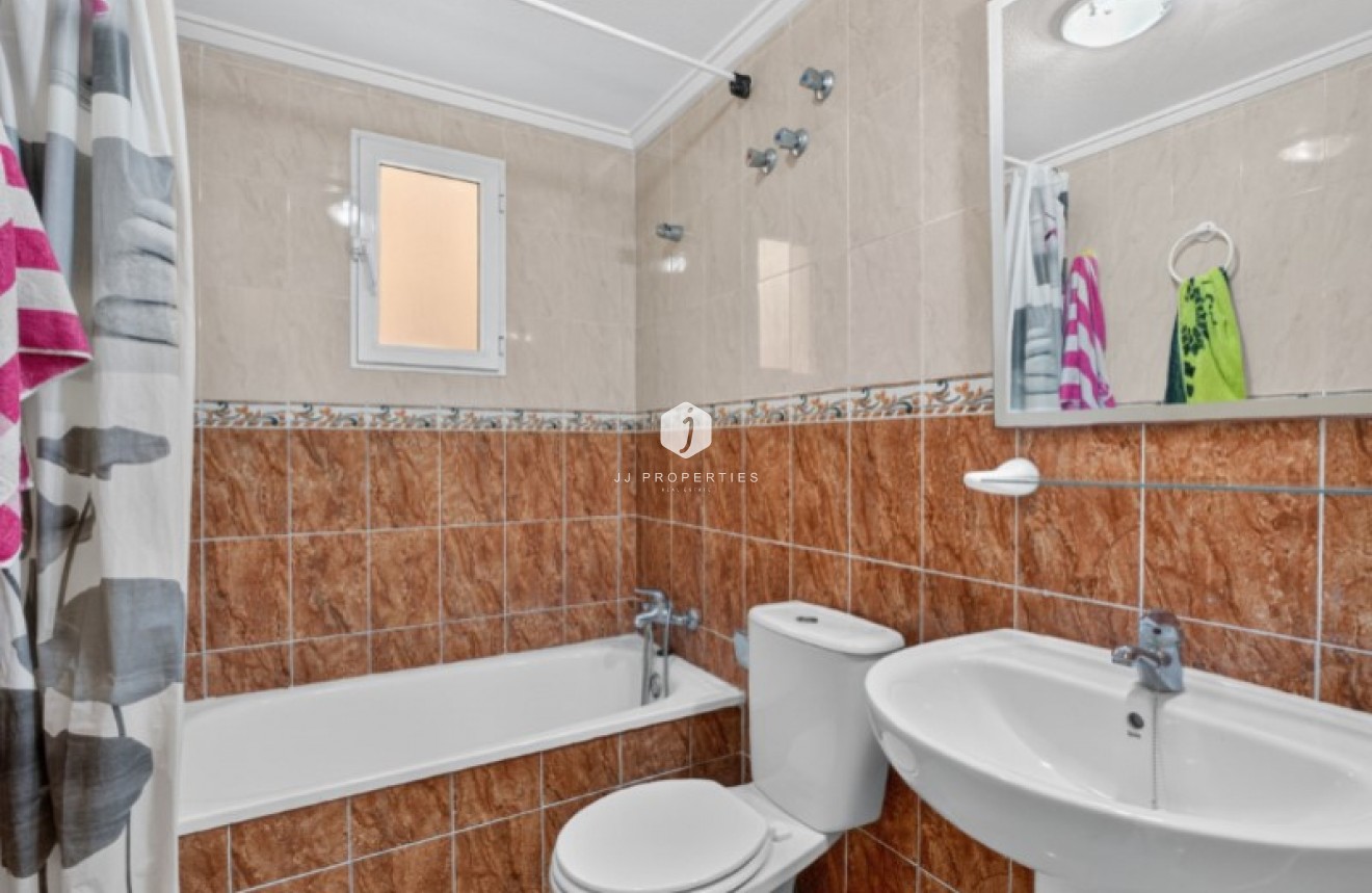Aus zweiter Hand - Wohnung -
Torrevieja - Costa Blanca