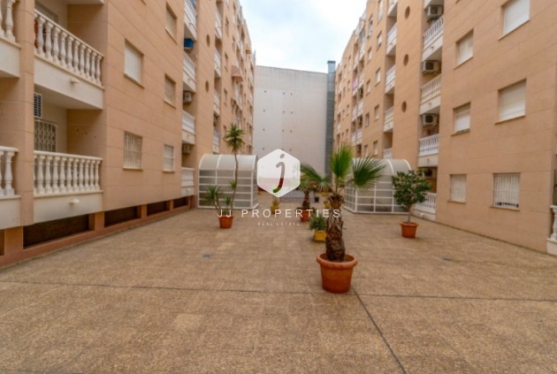Aus zweiter Hand - Wohnung -
Torrevieja - Costa Blanca