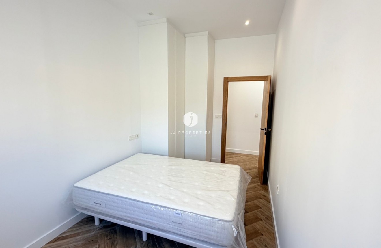 Resale - Chalet -
Catral - Costa Blanca