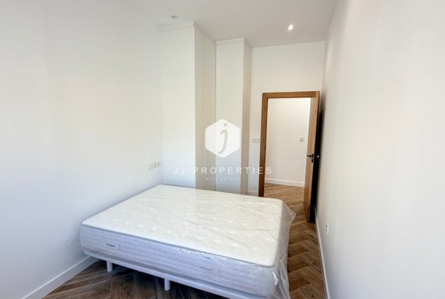 Resale - Chalet -
Catral - Costa Blanca