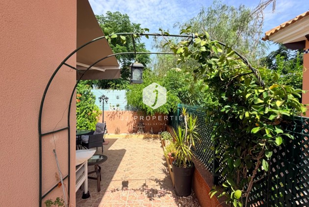 Tweedehands - Villa -
Los Montesinos - Costa Blanca