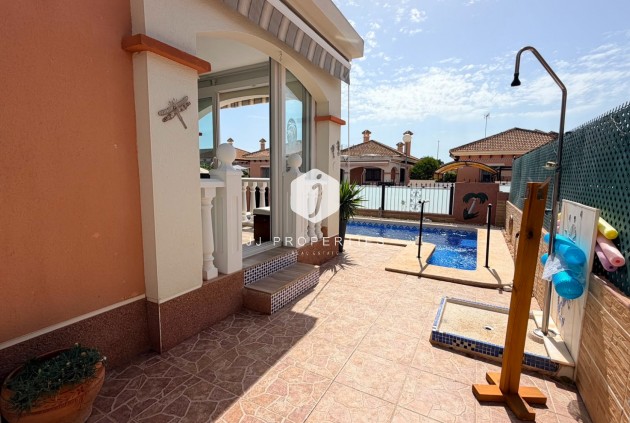 Tweedehands - Villa -
Los Montesinos - Costa Blanca