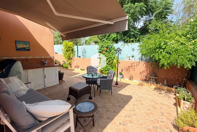 Tweedehands - Villa -
Los Montesinos - Costa Blanca