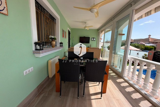 Tweedehands - Villa -
Los Montesinos - Costa Blanca