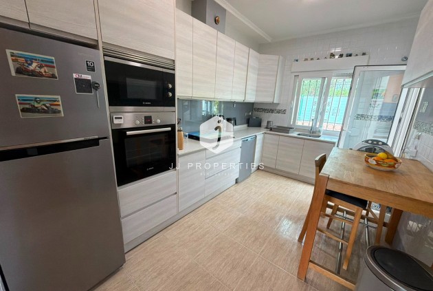 Tweedehands - Villa -
Los Montesinos - Costa Blanca