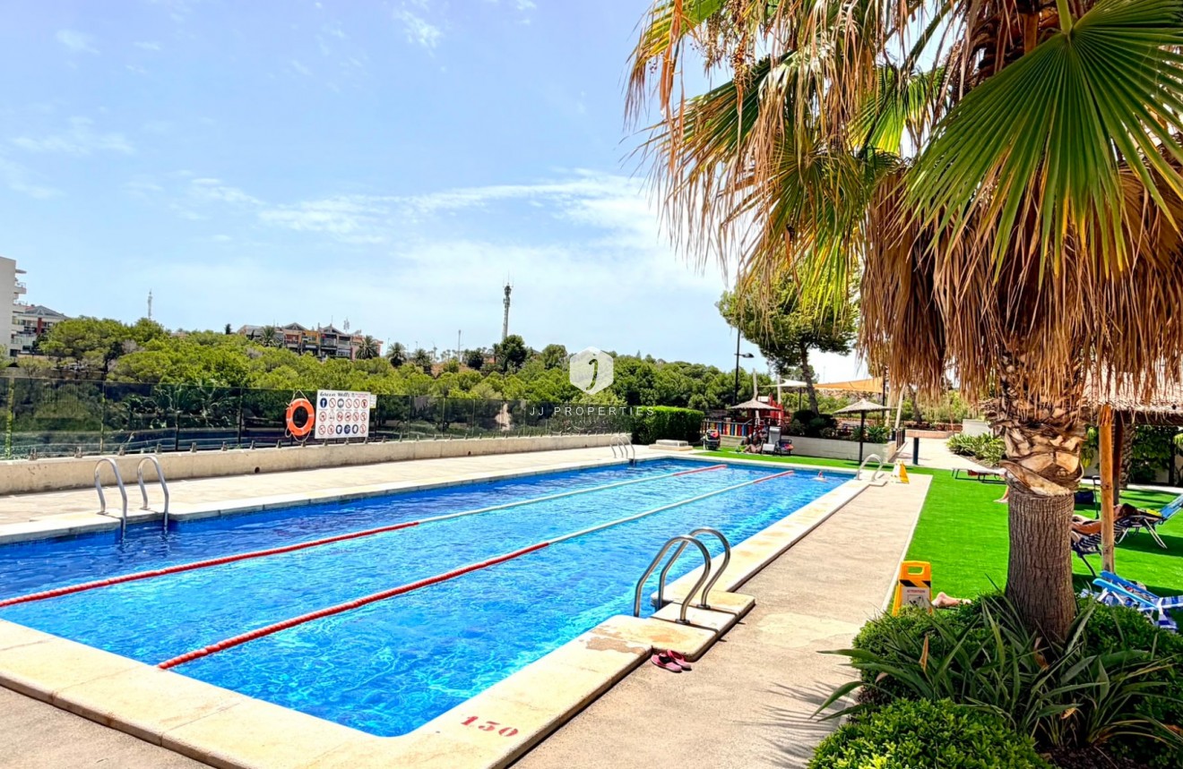 Resale - Apartment / flat -
Orihuela Costa - Costa Blanca
