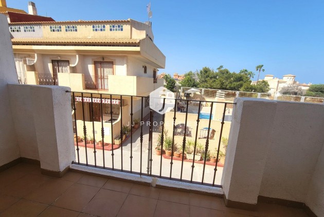 Aus zweiter Hand - Chalet -
Orihuela Costa - Playa Flamenca
