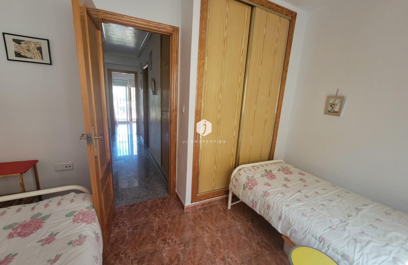 Aus zweiter Hand - Chalet -
Orihuela Costa - Playa Flamenca