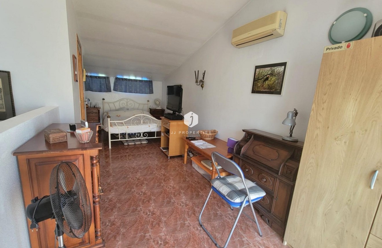 Aus zweiter Hand - Chalet -
Orihuela Costa - Playa Flamenca