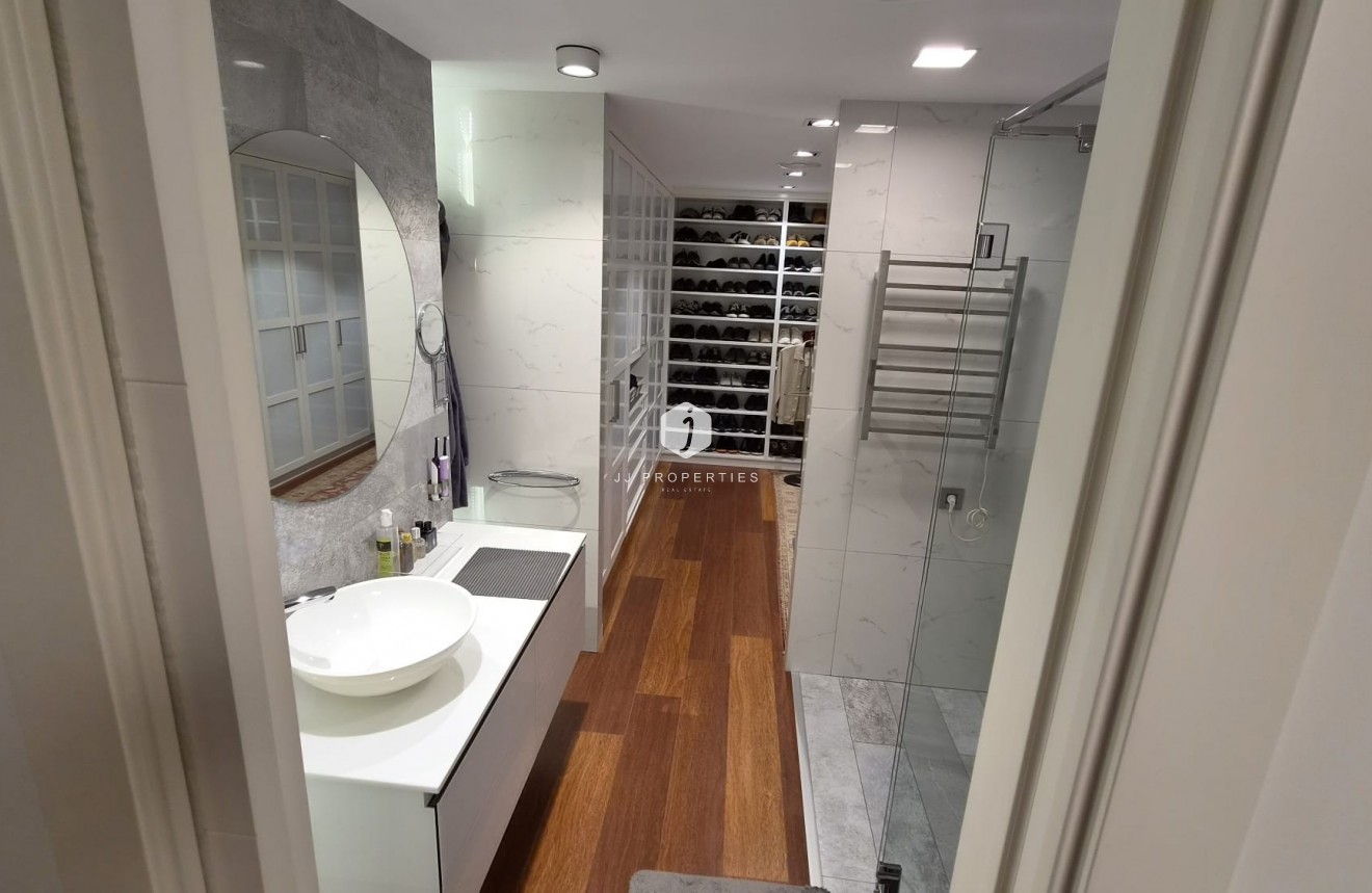 Aus zweiter Hand - Wohnung -
Torrevieja - Costa Blanca