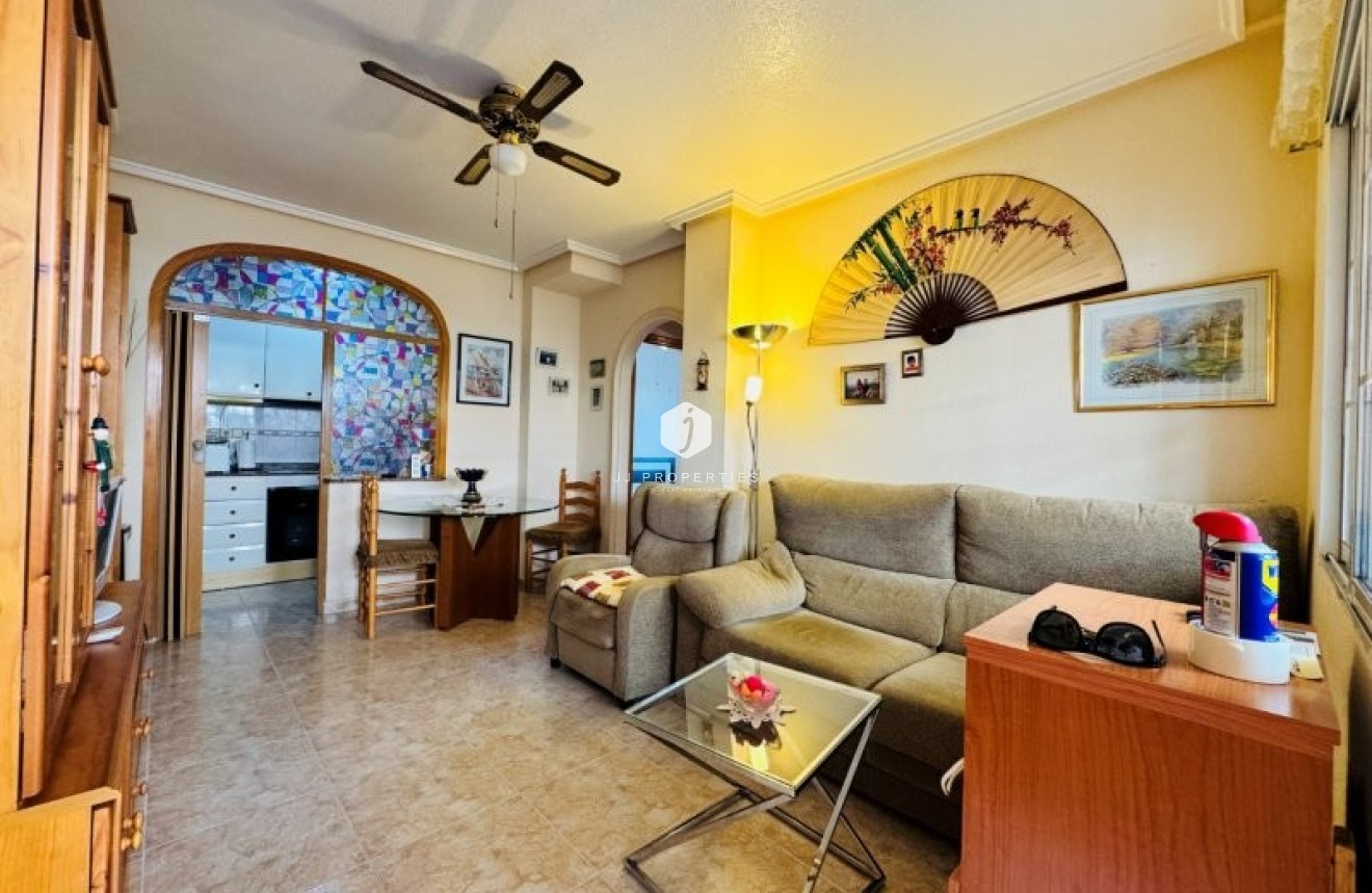 Resale - Apartment / flat -
La Mata - Costa Blanca