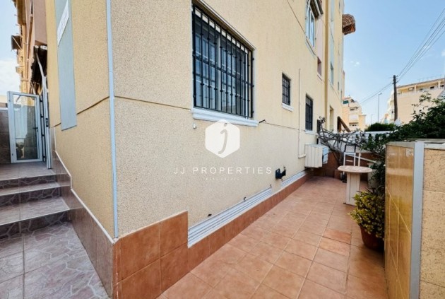 Resale - Apartment / flat -
La Mata - Costa Blanca