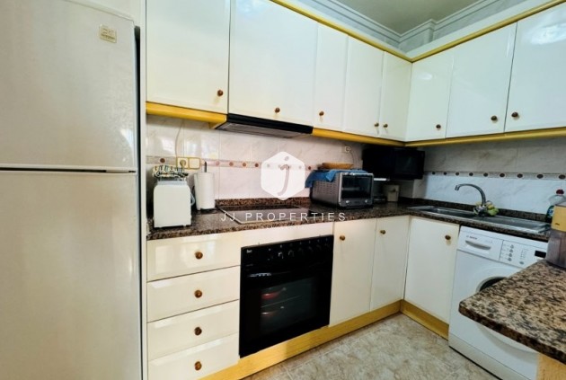 Resale - Apartment / flat -
La Mata - Costa Blanca