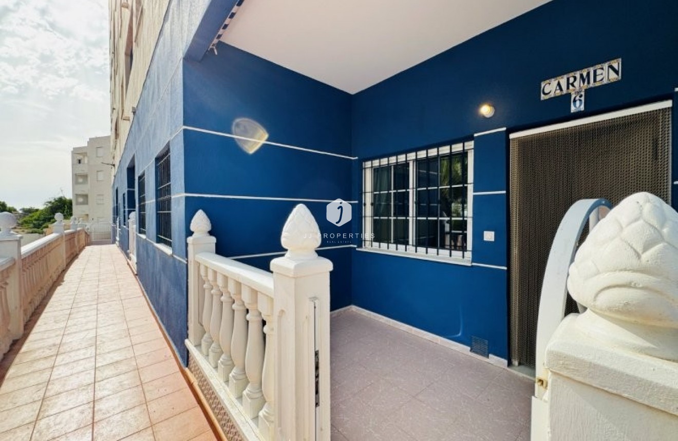 Aus zweiter Hand - Wohnung -
La Mata - Costa Blanca