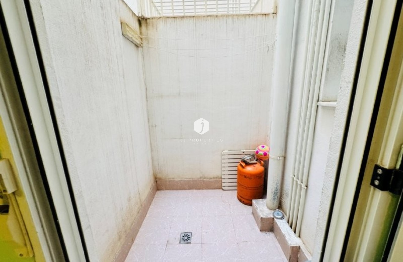 Aus zweiter Hand - Wohnung -
La Mata - Costa Blanca