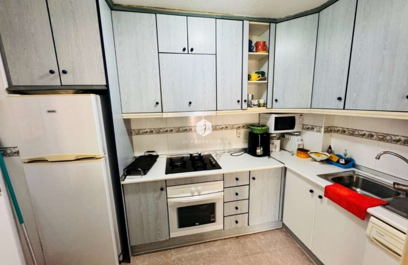 Aus zweiter Hand - Wohnung -
La Mata - Costa Blanca