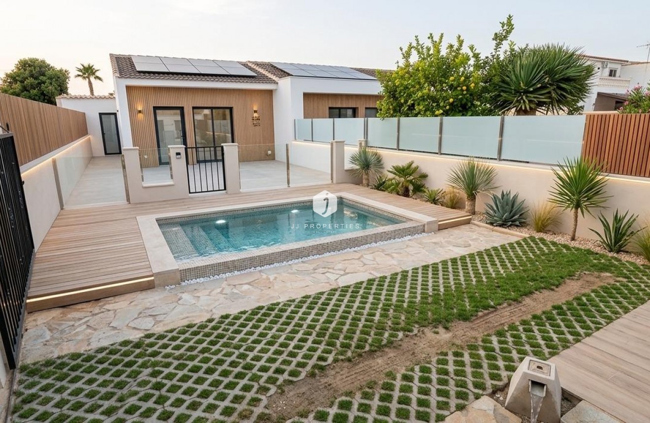 Aus zweiter Hand - Chalet -
Torrevieja - Torreta Florida