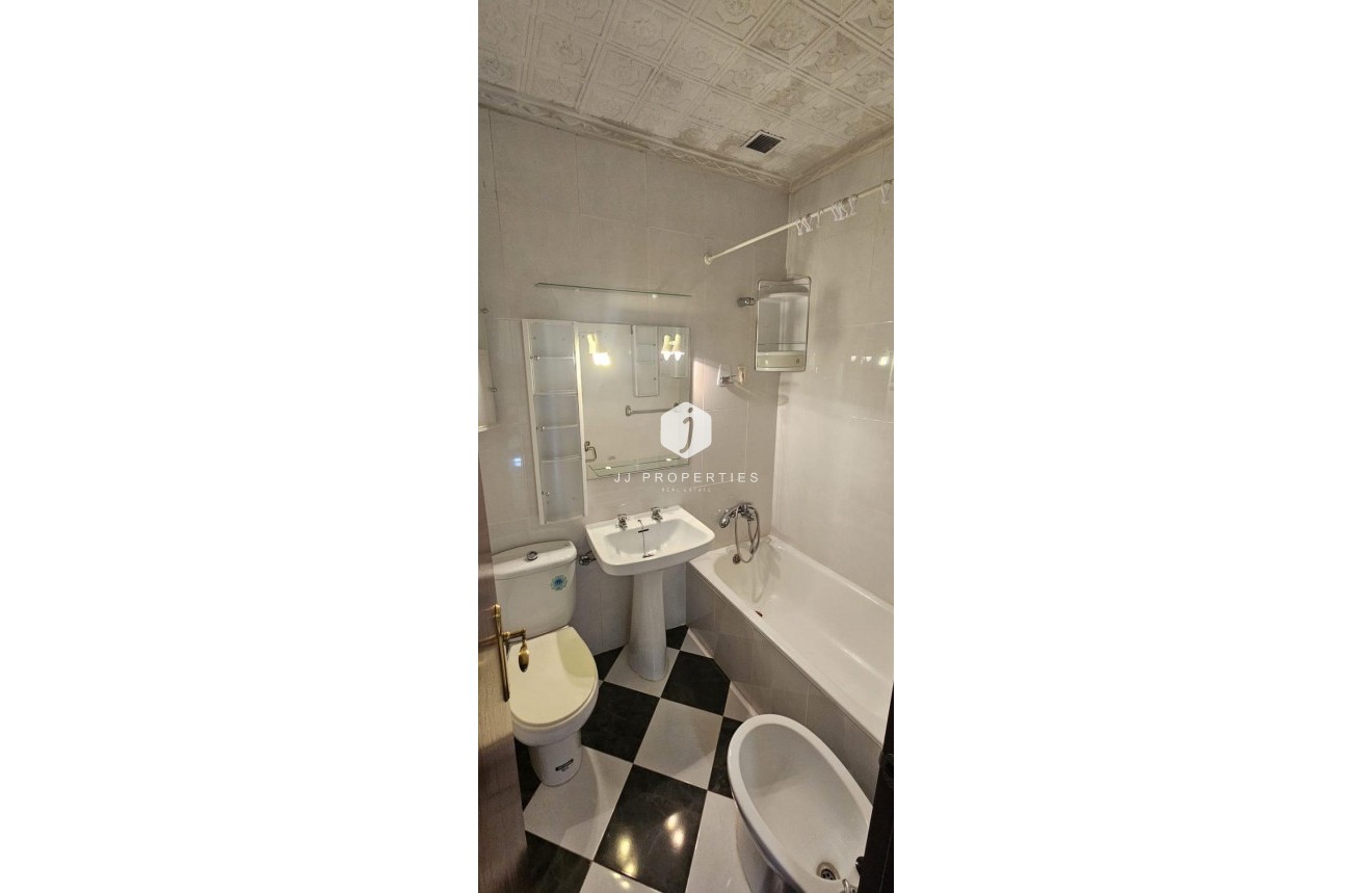 Aus zweiter Hand - Chalet -
Torrevieja - Torreta Florida