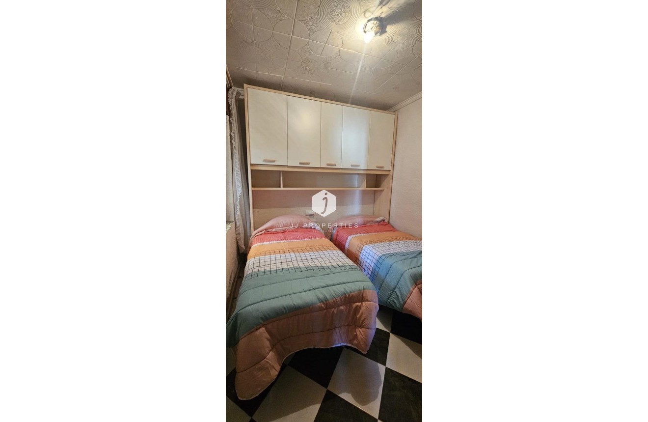 Aus zweiter Hand - Chalet -
Torrevieja - Torreta Florida