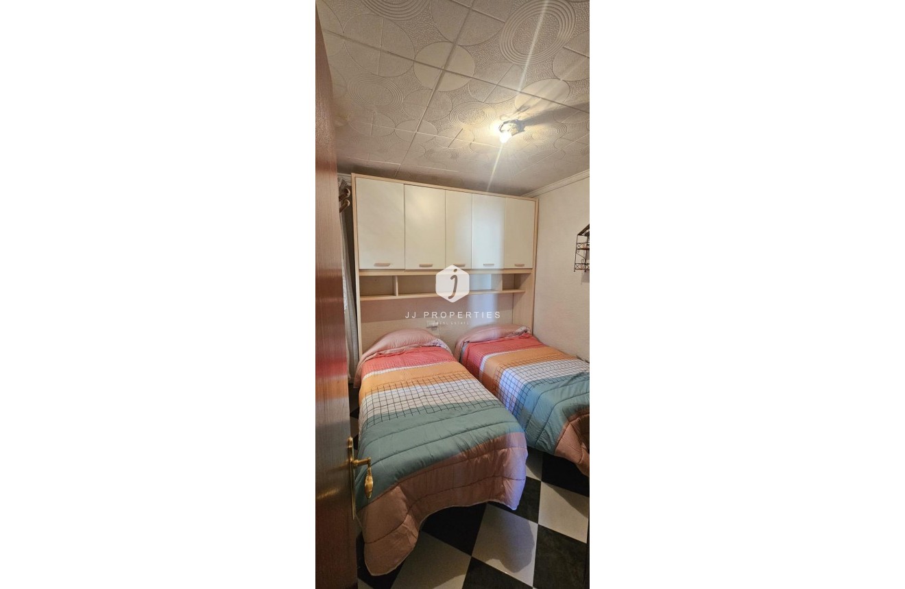 Aus zweiter Hand - Chalet -
Torrevieja - Torreta Florida