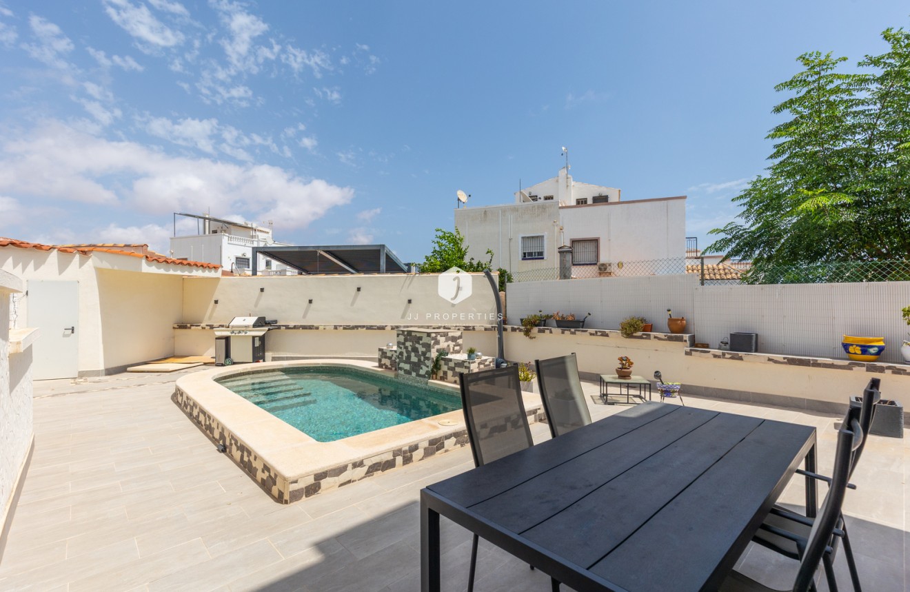 Tweedehands - Appartement / flat -
Orihuela Costa - Costa Blanca