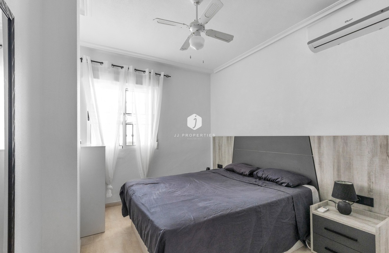 Tweedehands - Appartement / flat -
Orihuela Costa - Costa Blanca