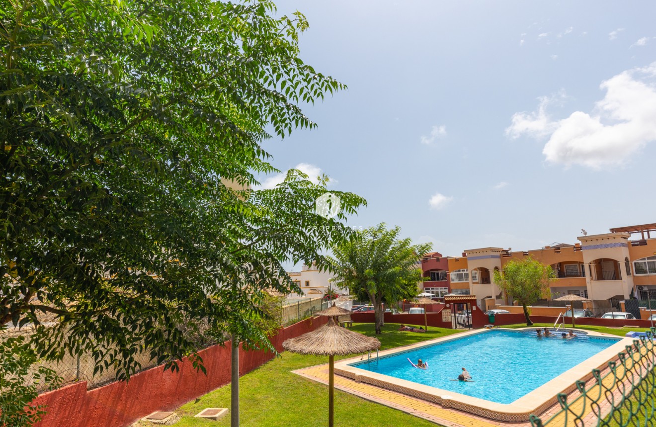 Tweedehands - Appartement / flat -
Orihuela Costa - Costa Blanca