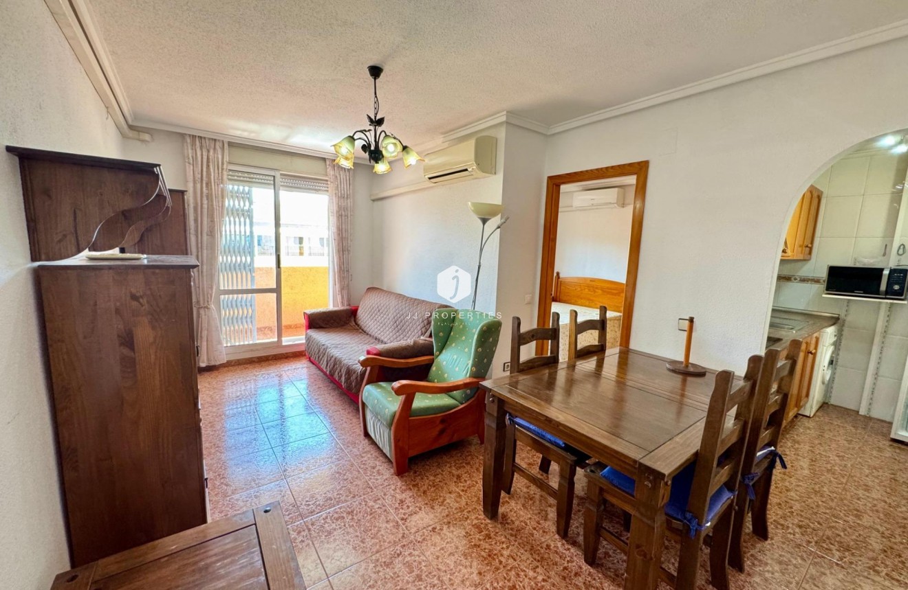 Aus zweiter Hand - Penthouse -
Torrevieja - Costa Blanca