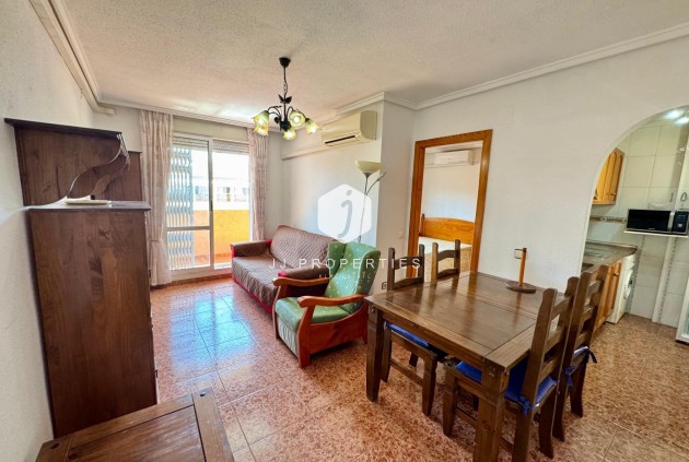 Aus zweiter Hand - Penthouse -
Torrevieja - Costa Blanca
