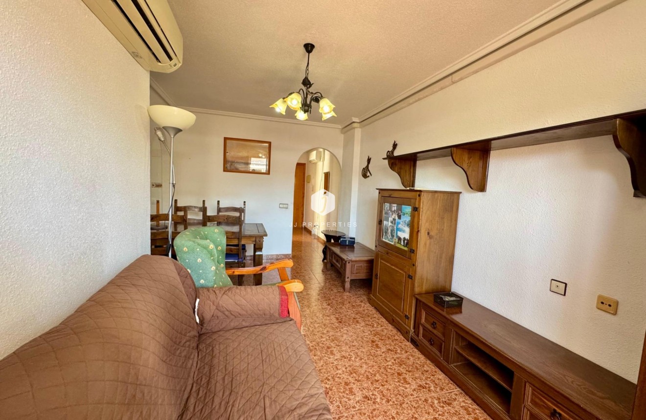 Aus zweiter Hand - Penthouse -
Torrevieja - Costa Blanca