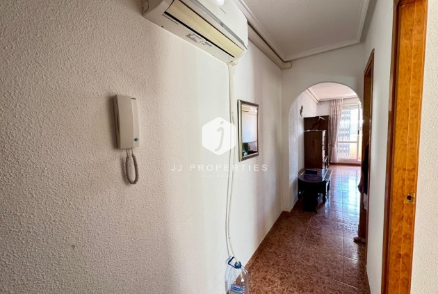Aus zweiter Hand - Penthouse -
Torrevieja - Costa Blanca