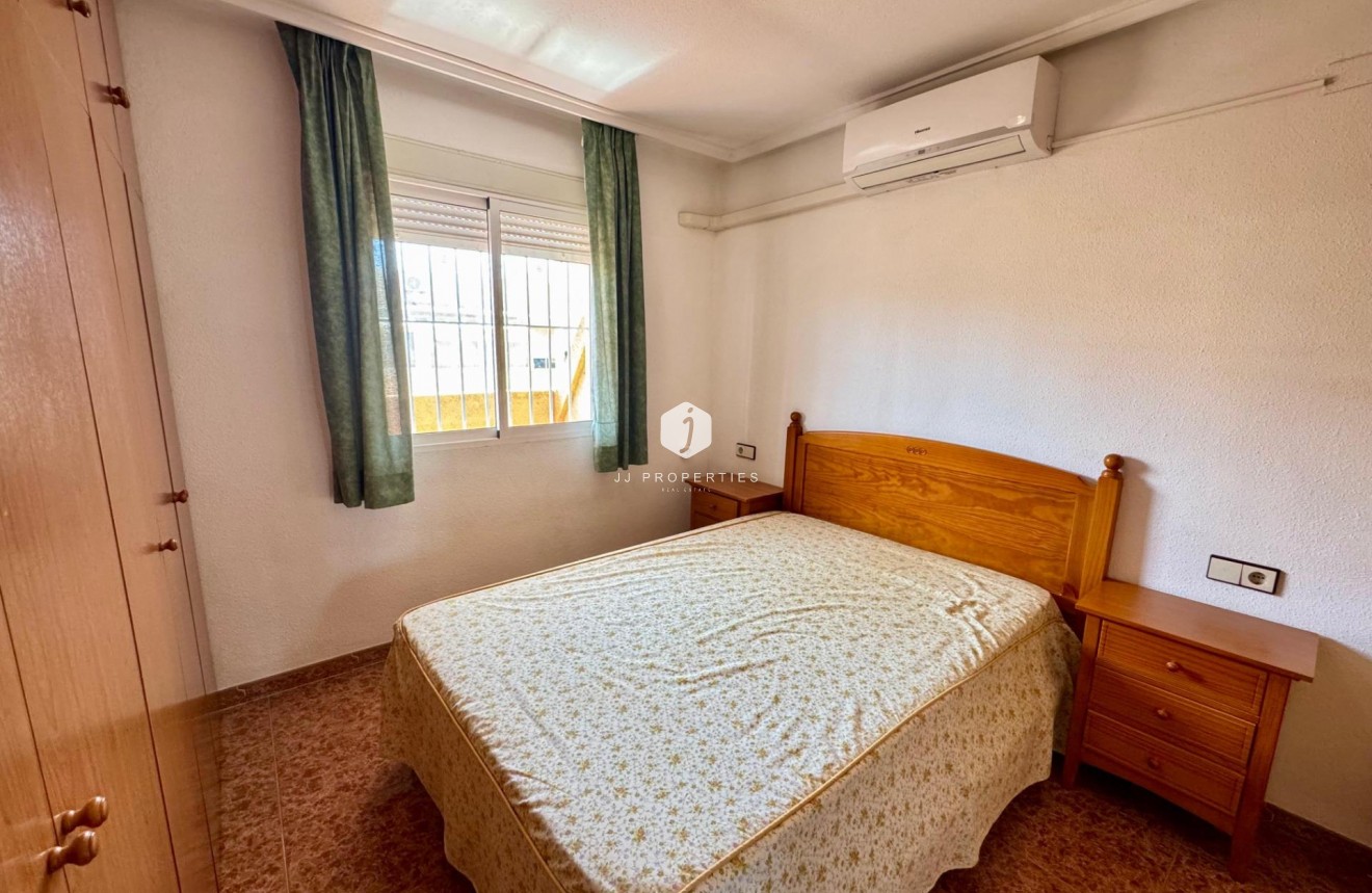 Aus zweiter Hand - Penthouse -
Torrevieja - Costa Blanca
