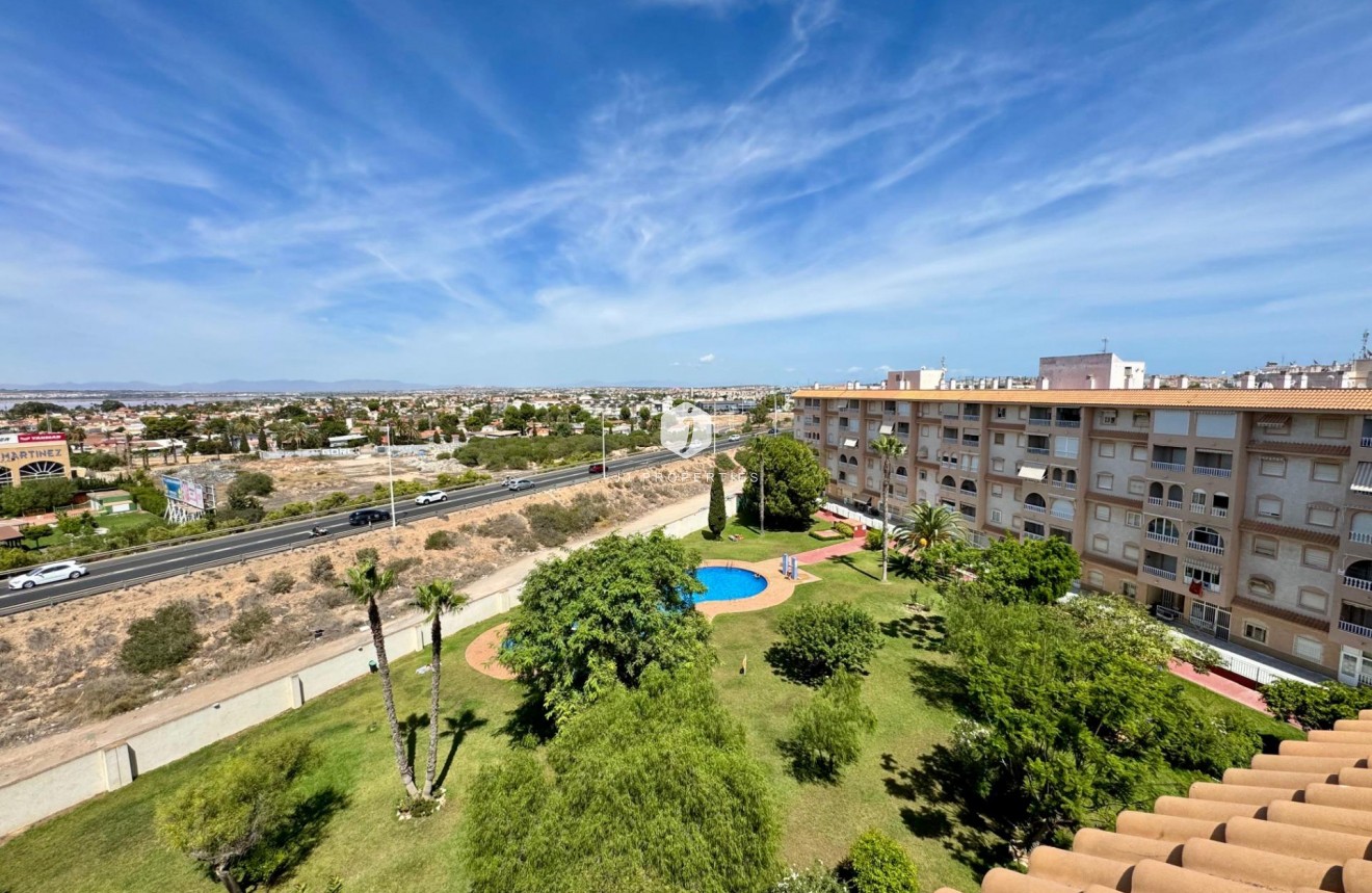 Aus zweiter Hand - Penthouse -
Torrevieja - Costa Blanca