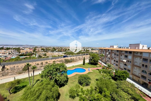 Aus zweiter Hand - Penthouse -
Torrevieja - Costa Blanca